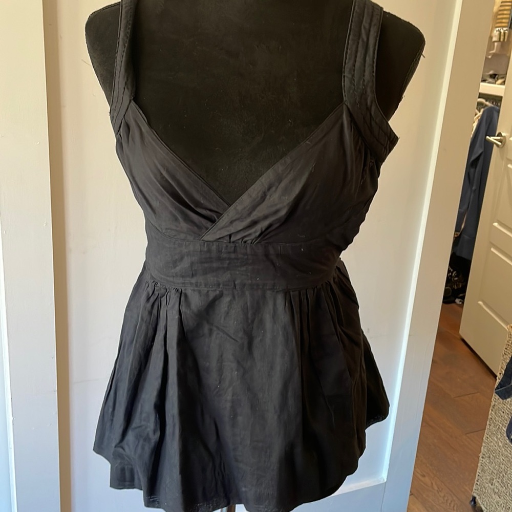 Cool black top